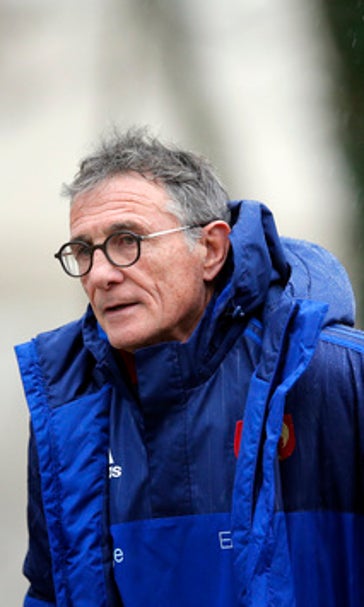 New France coach backs young guns to impress against Italy